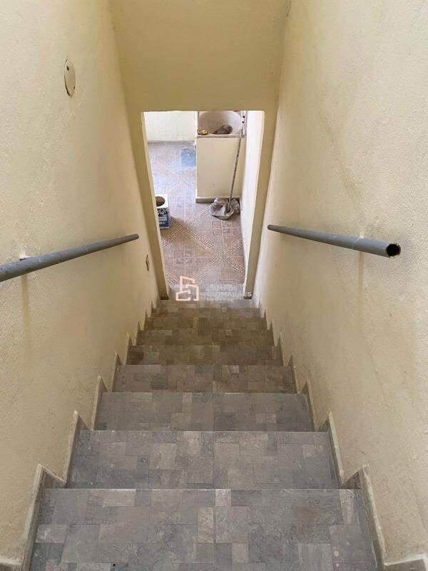 Casa, Das Industrias I (barreiro), 1 Quarto, 1 Vaga, 1 Suíte