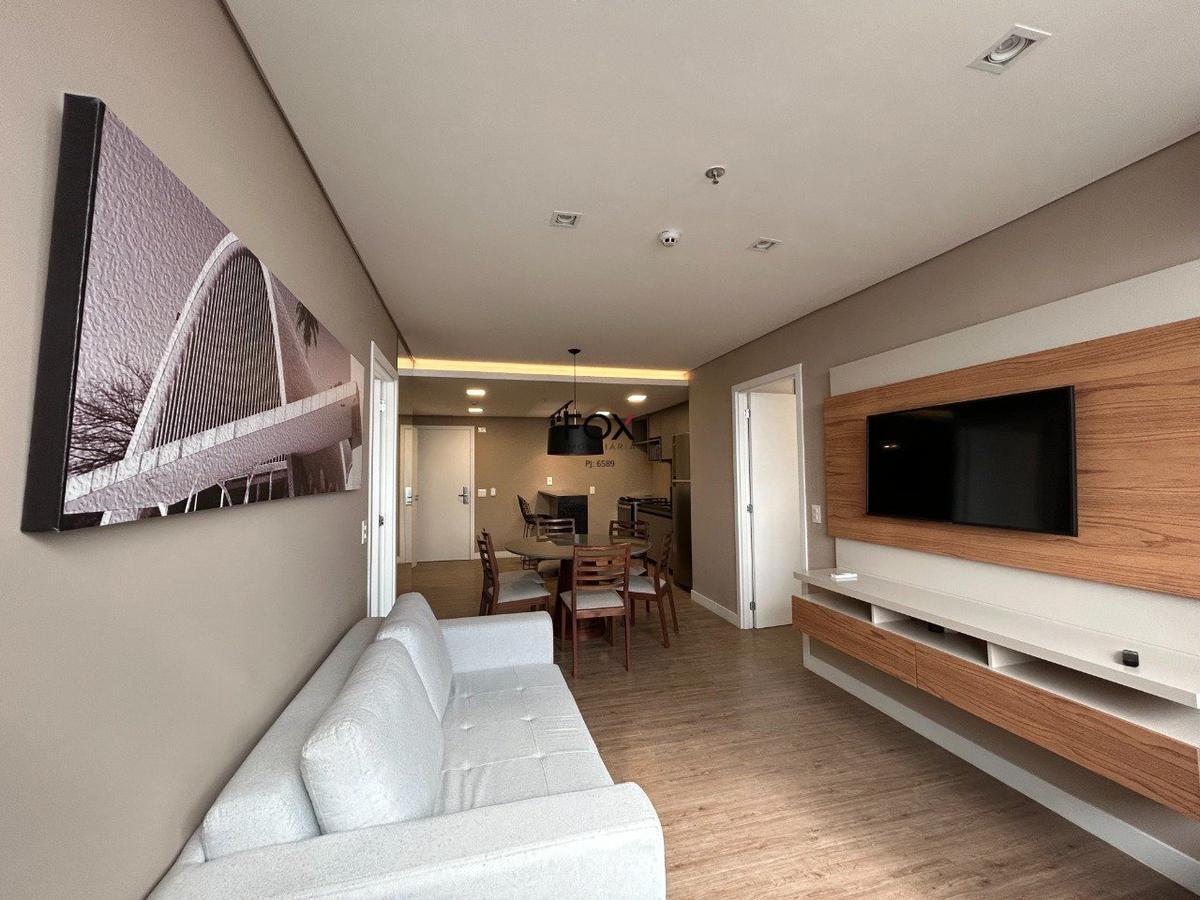 Apartamento, Estoril, 2 Quartos, 0 Vaga, 2 Suítes