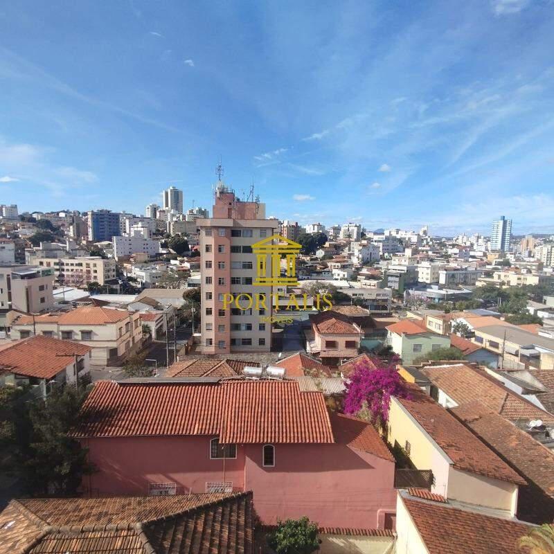 Cobertura, Floresta, 3 Quartos, 2 Vagas, 1 Suíte