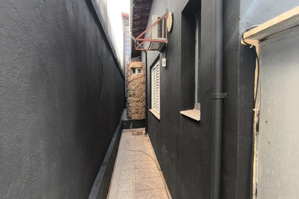 Casa, Cidade Nova, 5 Quartos, 4 Vagas, 2 Suítes