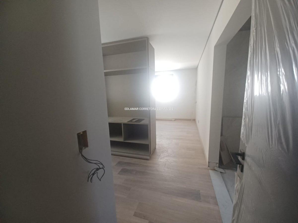 Apartamento, Centro, 3 Quartos, 5 Vagas, 2 Suítes
