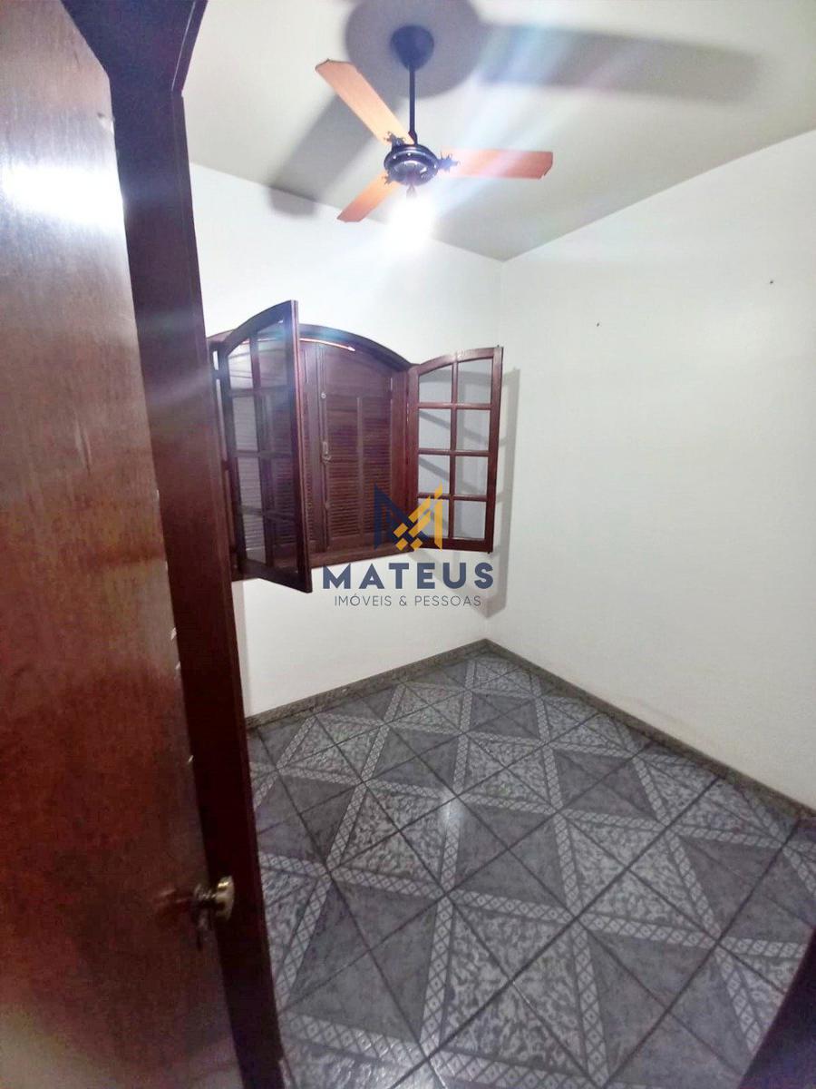 Casa, Caiçaras, 2 Quartos, 0 Vaga