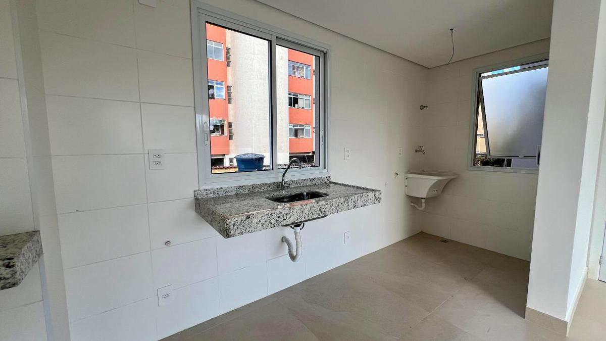 Apartamento, Santa Efigênia, 2 Quartos, 1 Vaga, 1 Suíte