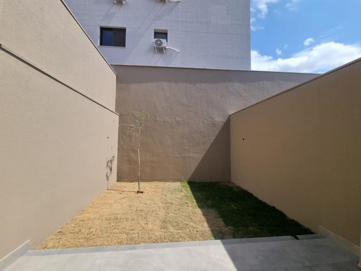 Casa, Jaraguá, 4 Quartos, 4 Vagas, 1 Suíte
