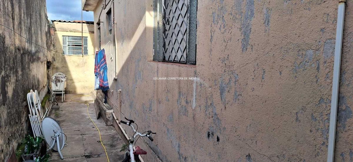 Casa, Industrial, 3 Quartos, 0 Vaga