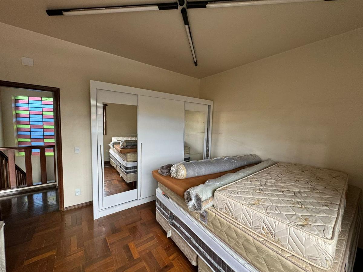 Casa, Colégio Batista, 9 Quartos, 3 Vagas, 2 Suítes