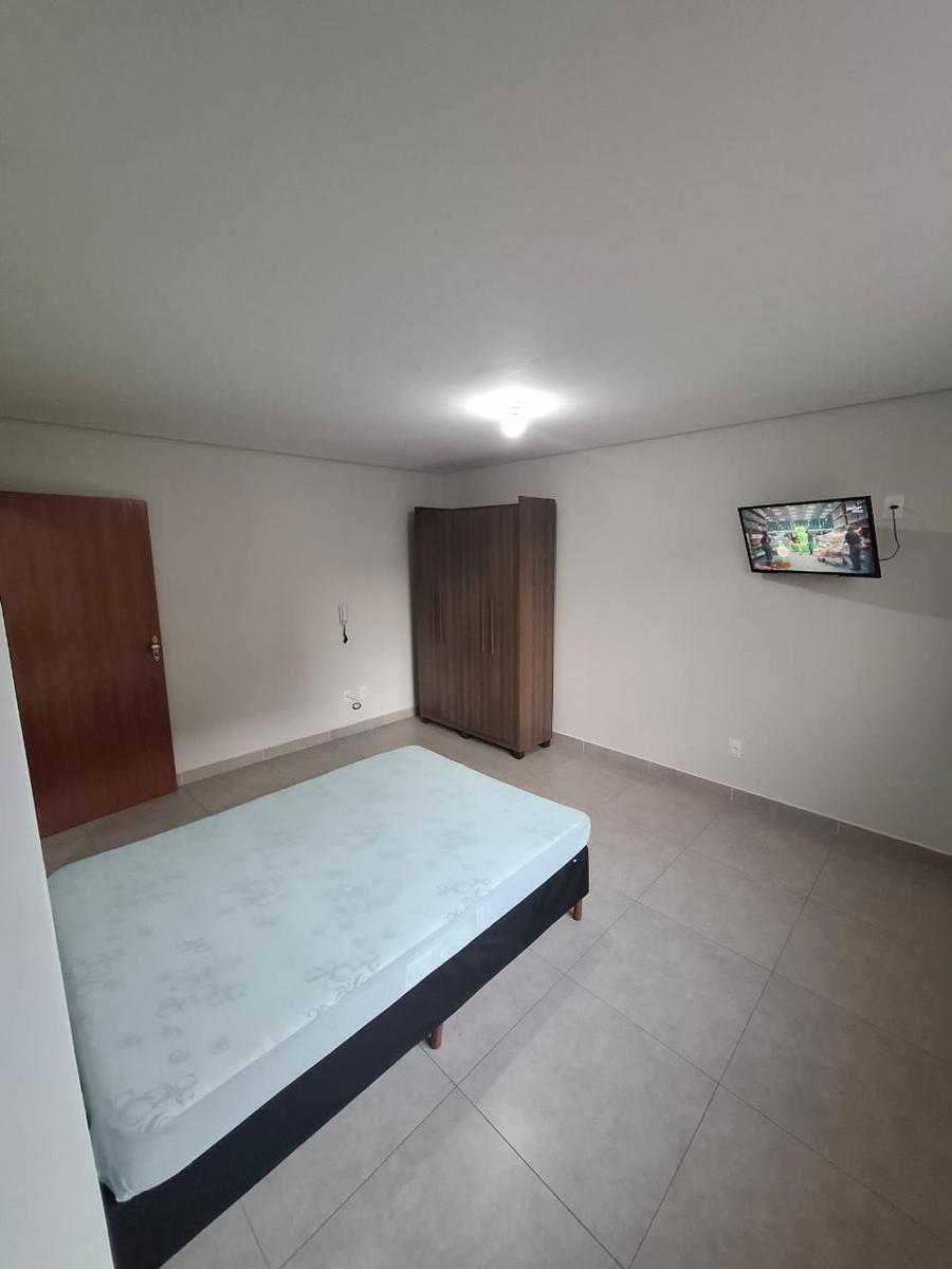 Quitinete, Centro, 1 Quarto, 1 Vaga