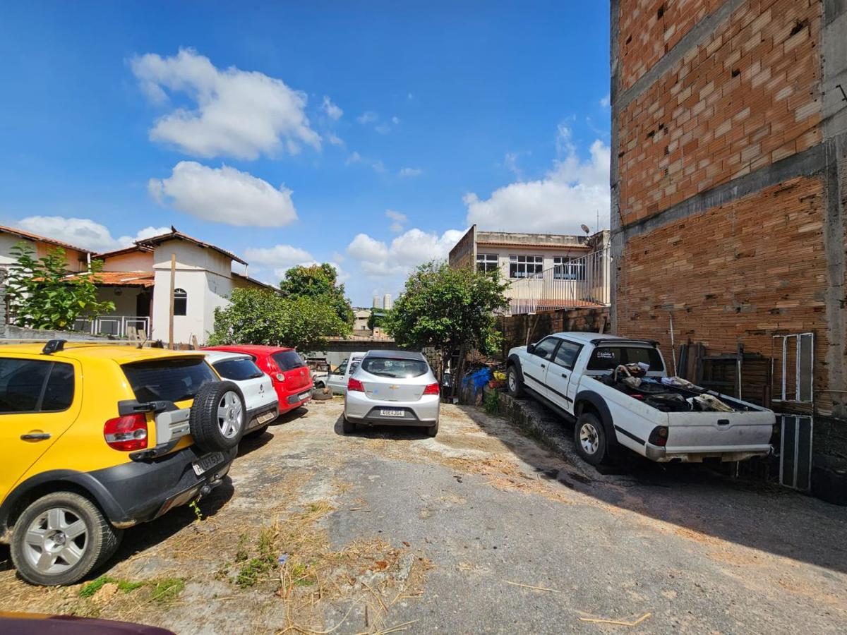 Lote, Ouro Minas, 0 Quarto, 20 Vagas