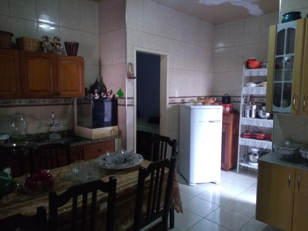 Casa Comercial, Angola, 6 Quartos, 4 Vagas