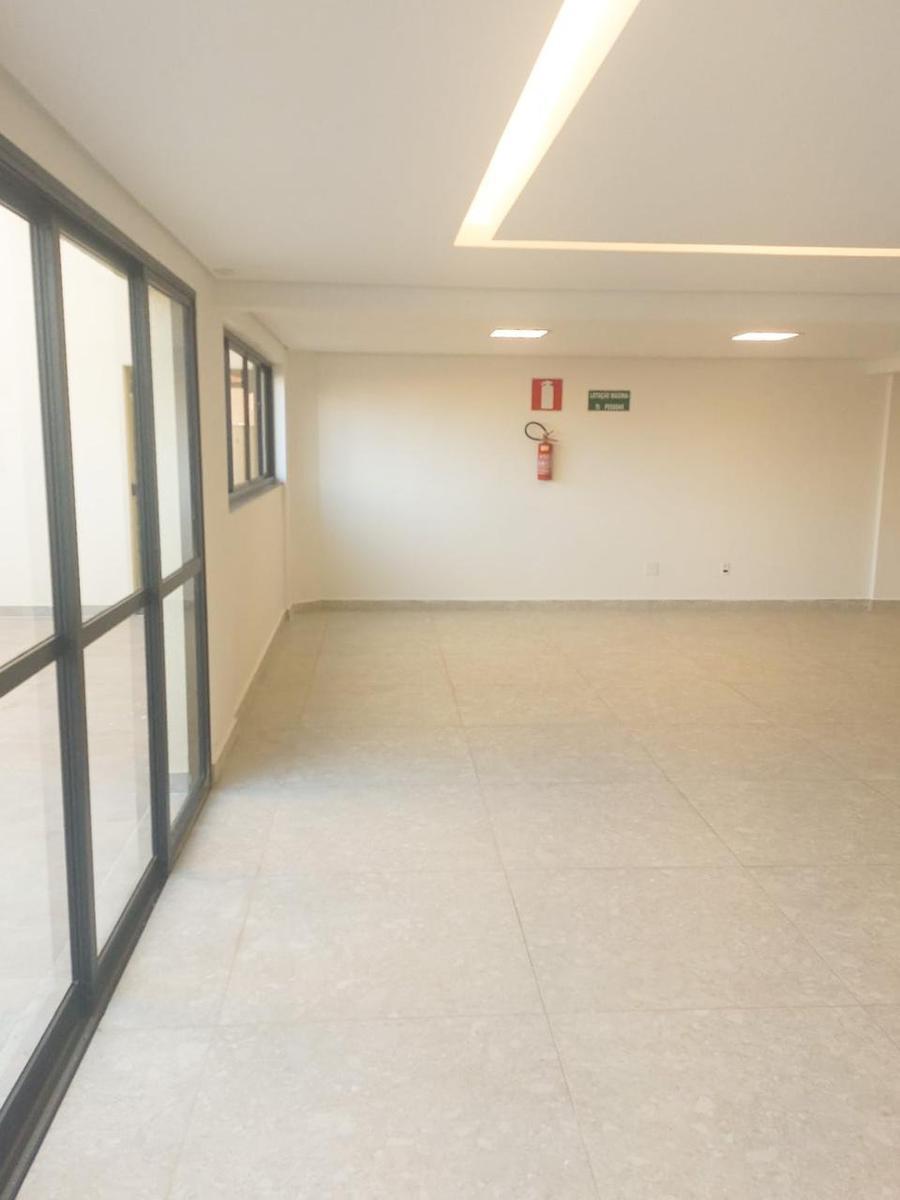Apartamento, Serrano, 2 Quartos, 1 Vaga