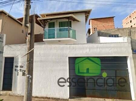Casa, Masterville, 3 Quartos, 1 Vaga