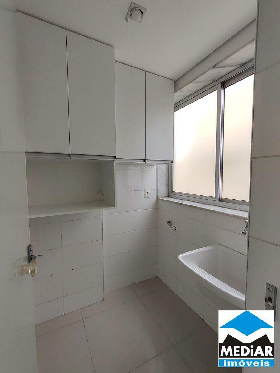 Apartamento, Floresta, 2 Quartos, 2 Vagas, 1 Suíte