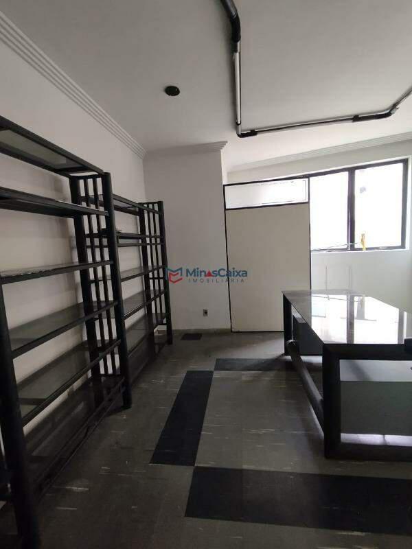 Sala, Centro, 0 Quarto, 0 Vaga