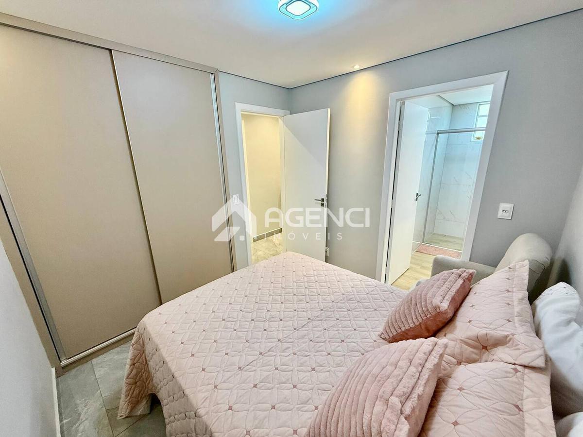 Casa, Cabral, 3 Quartos, 0 Vaga, 1 Suíte