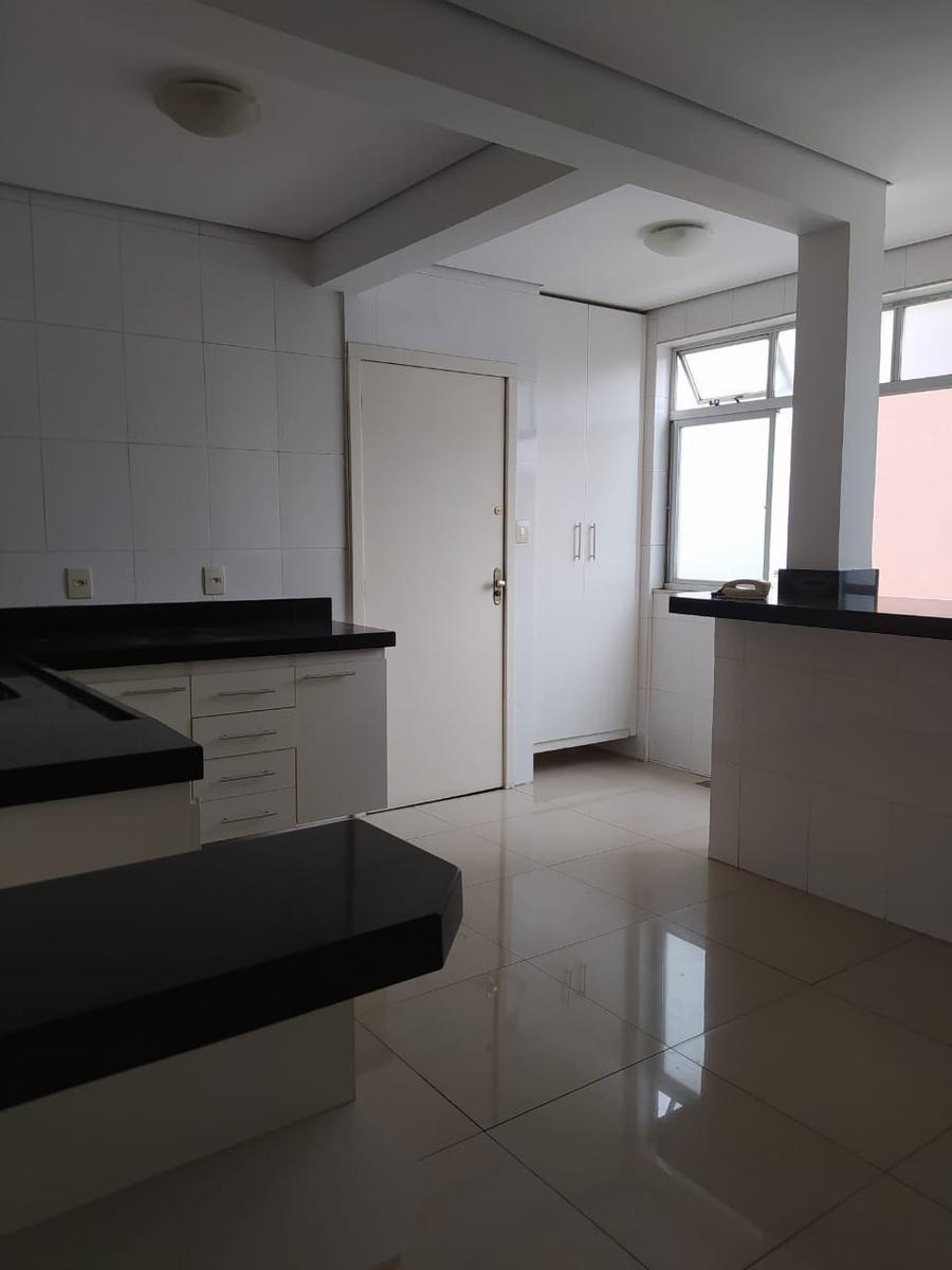 Apartamento, Castelo, 3 Quartos, 2 Vagas, 1 Suíte