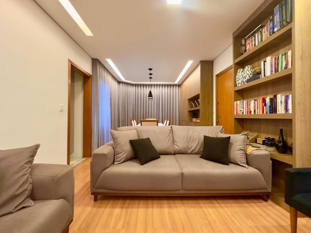 Apartamento, Castelo, 3 Quartos, 2 Vagas, 1 Suíte