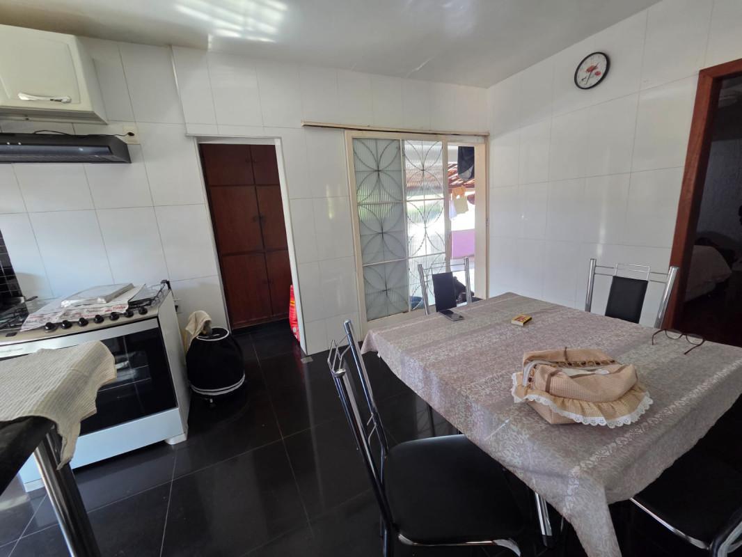 Casa, Dom Bosco, 3 Quartos, 4 Vagas, 1 Suíte