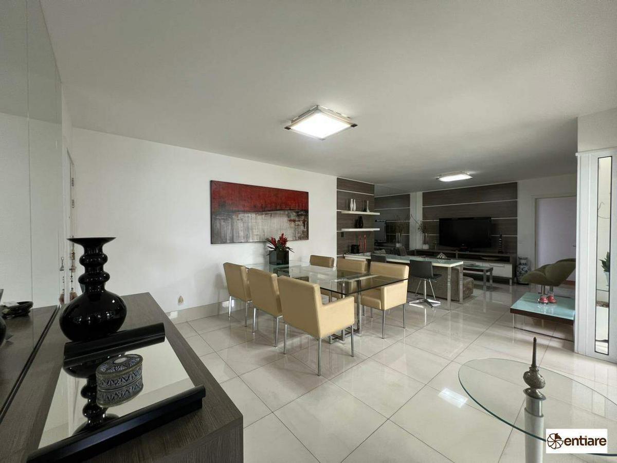 Apartamento, Coração de Jesus, 4 Quartos, 3 Vagas, 2 Suítes