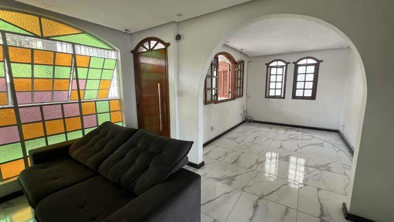 Casa, Alípio de Melo, 4 Quartos, 3 Vagas, 2 Suítes