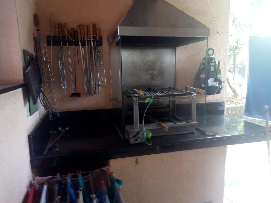 Casa, Jardim Riacho das Pedras, 3 Quartos, 6 Vagas, 1 Suíte