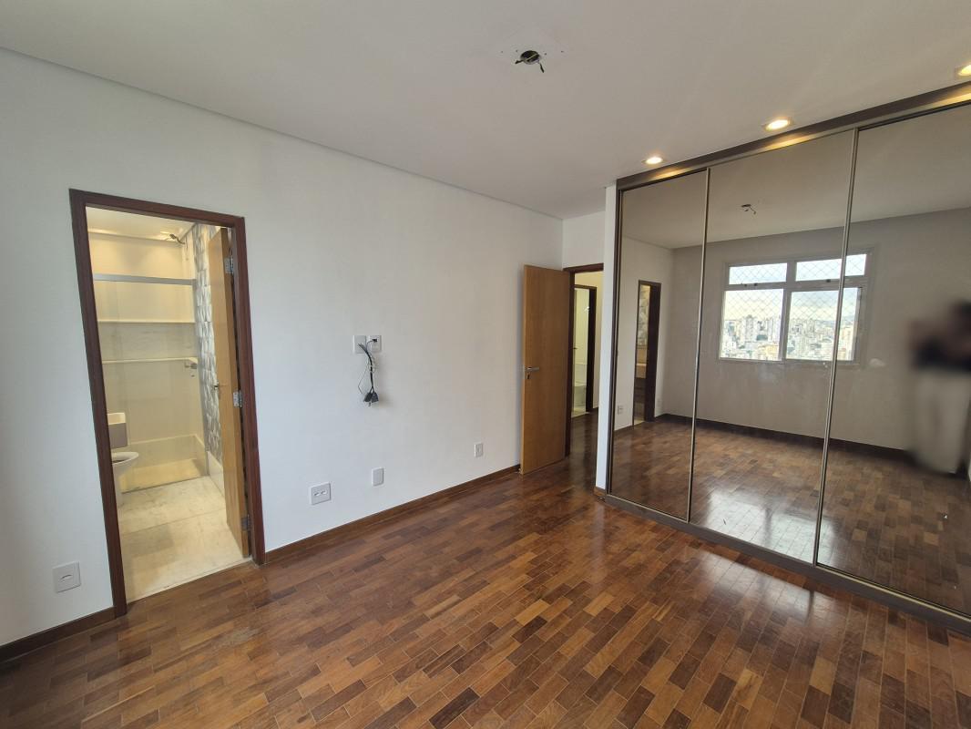 Apartamento, Grajaú, 4 Quartos, 2 Vagas, 1 Suíte