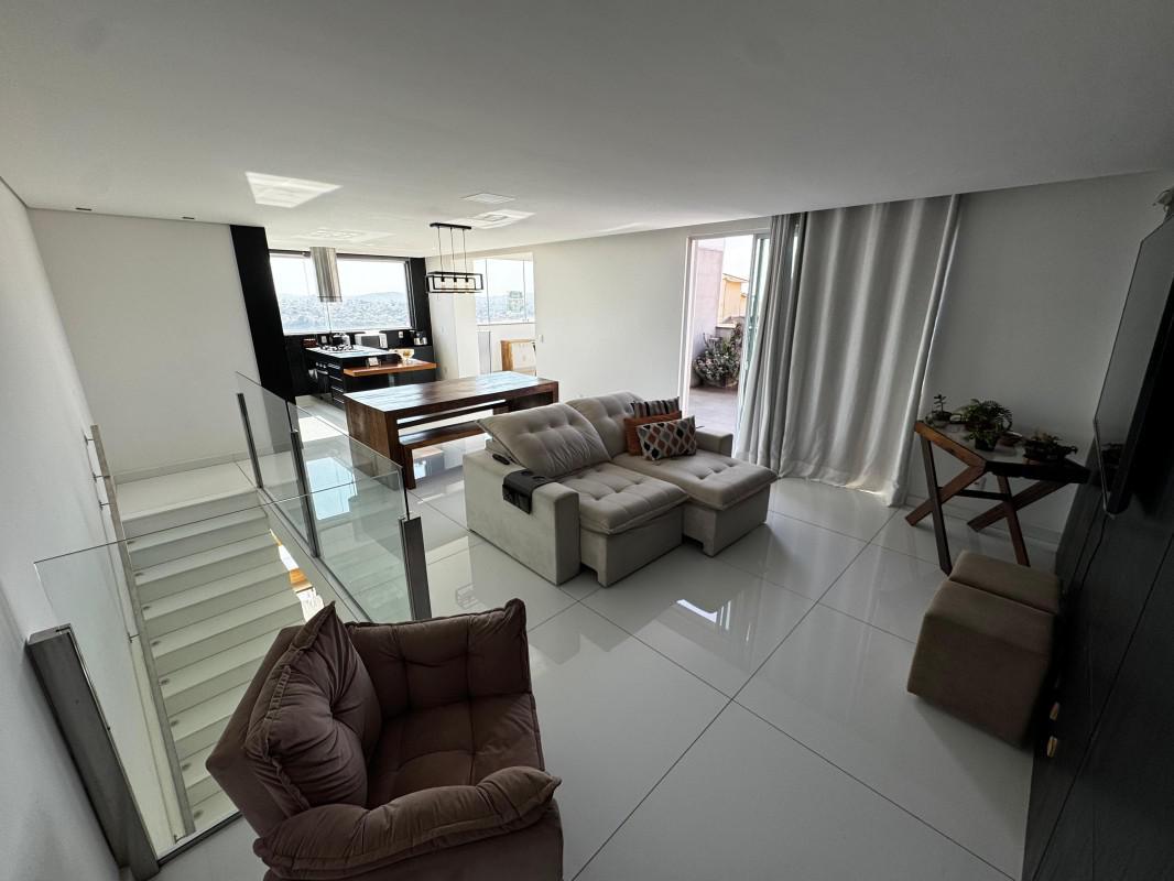 Cobertura, Fernão Dias, 4 Quartos, 4 Vagas, 2 Suítes