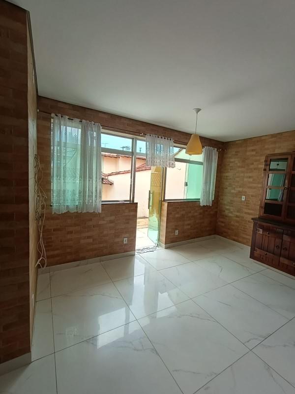Casa, Paquetá, 3 Quartos, 5 Vagas, 2 Suítes