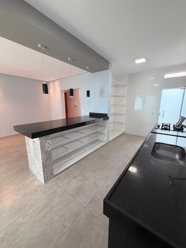 Casa, Vila Paiva, 3 Quartos, 4 Vagas, 2 Suítes