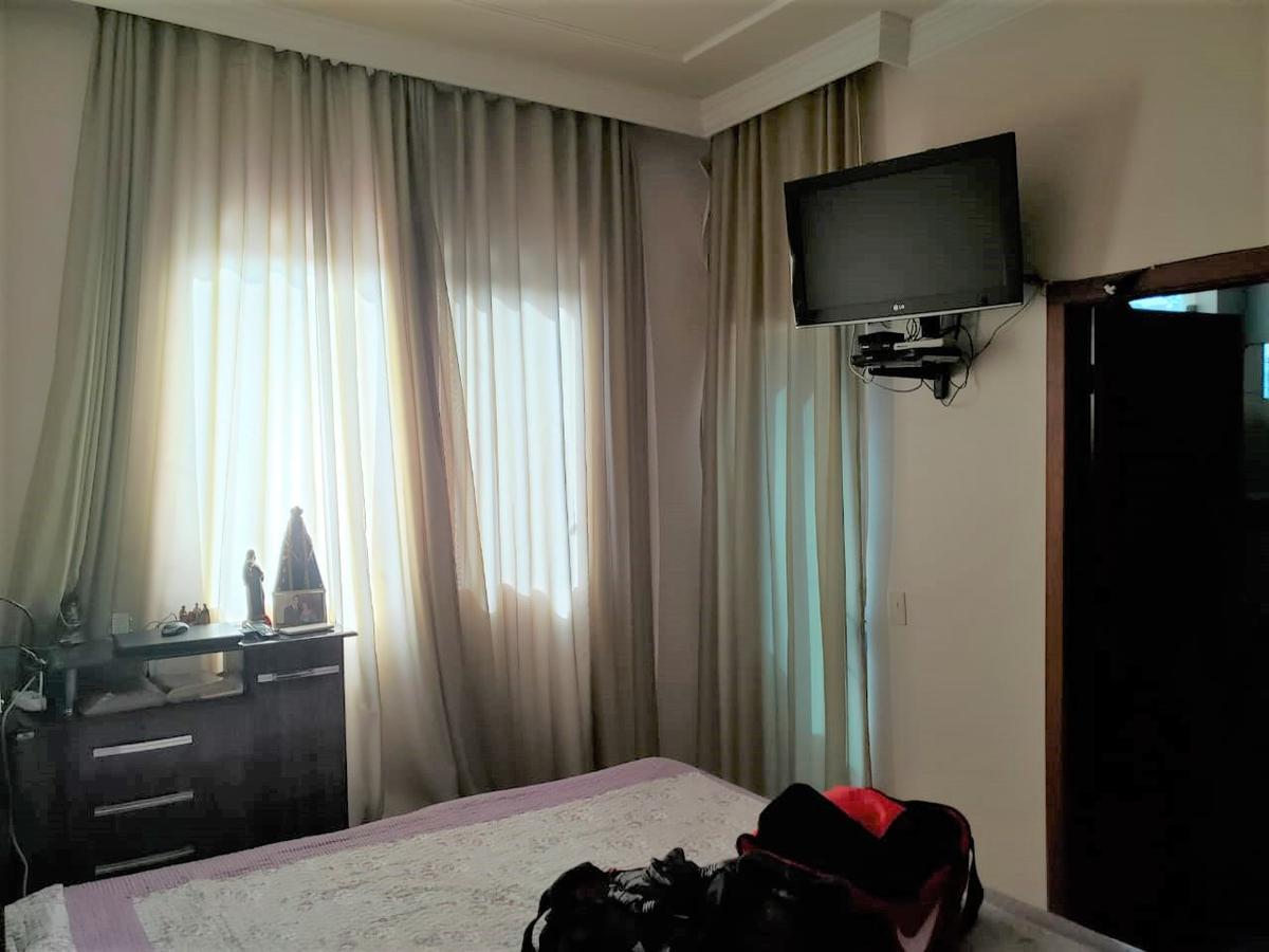 Casa, Bom Repouso, 3 Quartos, 2 Vagas, 1 Suíte