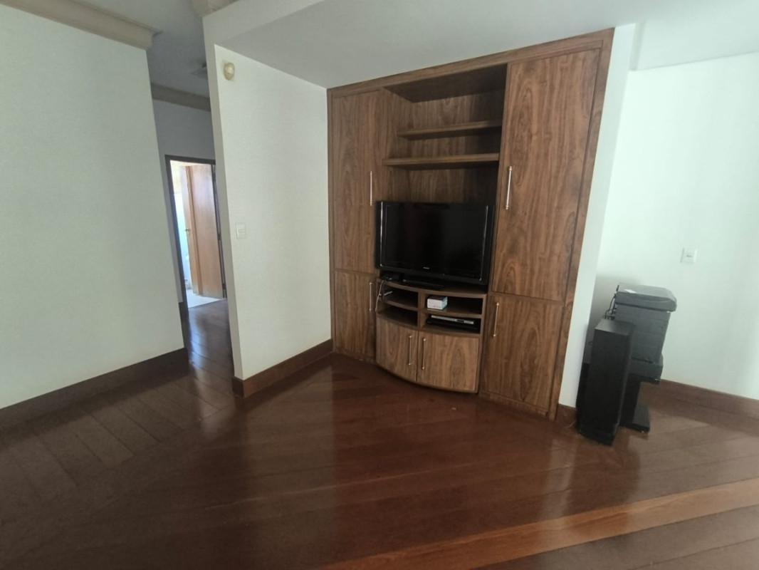 Casa, Bosque do Jambreiro, 5 Quartos, 2 Vagas, 3 Suítes