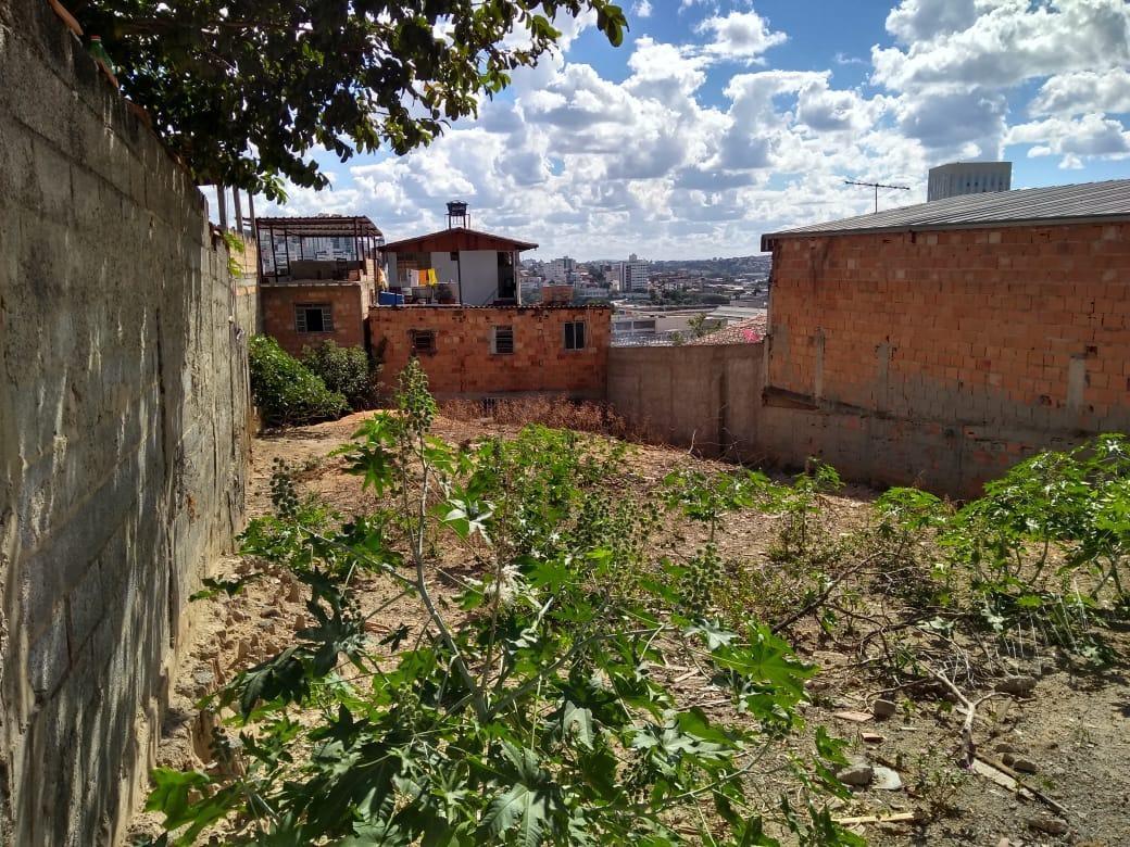 Lote, União, 0 Quarto, 0 Vaga
