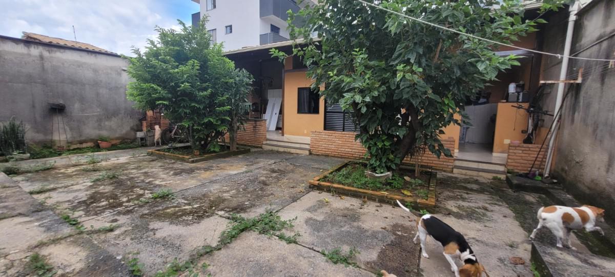 Casa, Jardim Leblon, 4 Quartos, 2 Vagas, 2 Suítes
