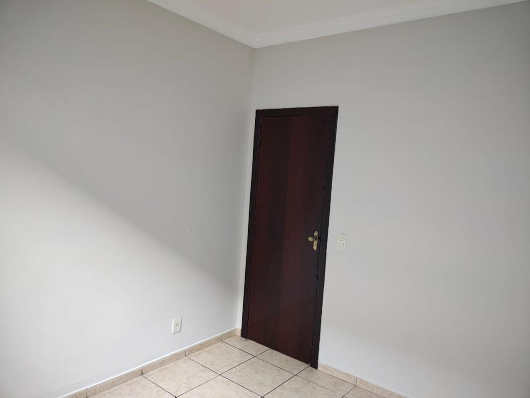 Casa, Santa Mônica, 3 Quartos, 2 Vagas, 1 Suíte