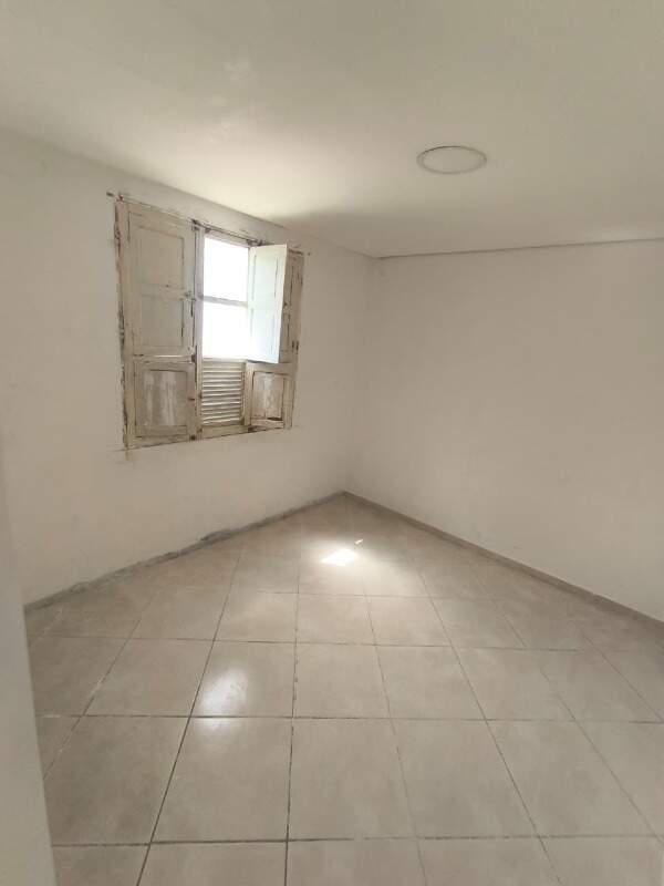 Casa Comercial, Prado, 2 Quartos, 0 Vaga