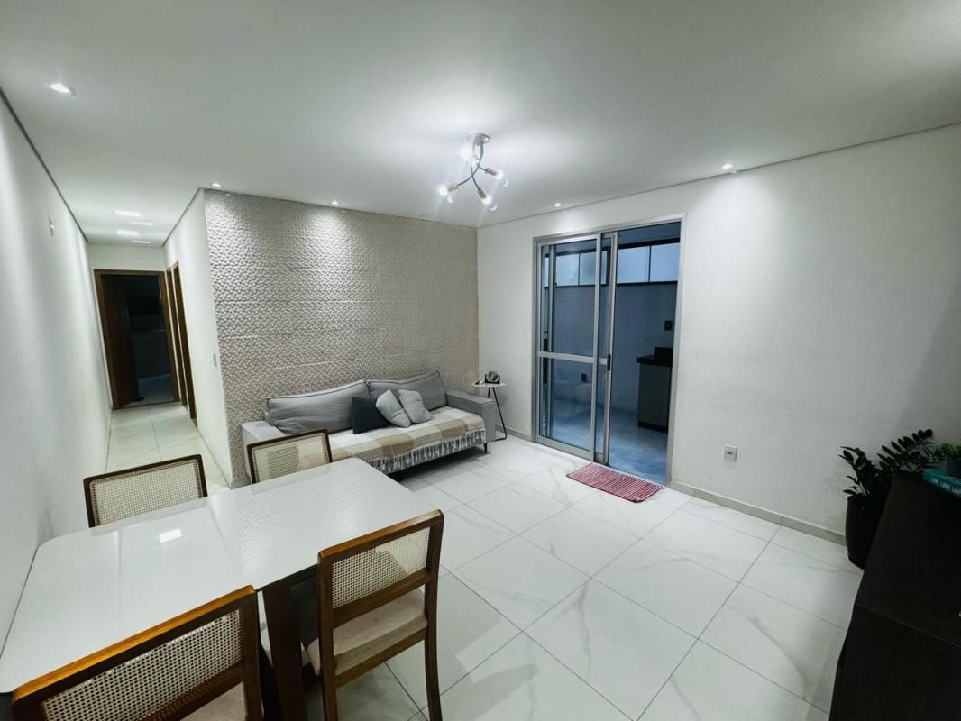 Apartamento, Europa, 2 Quartos, 1 Vaga