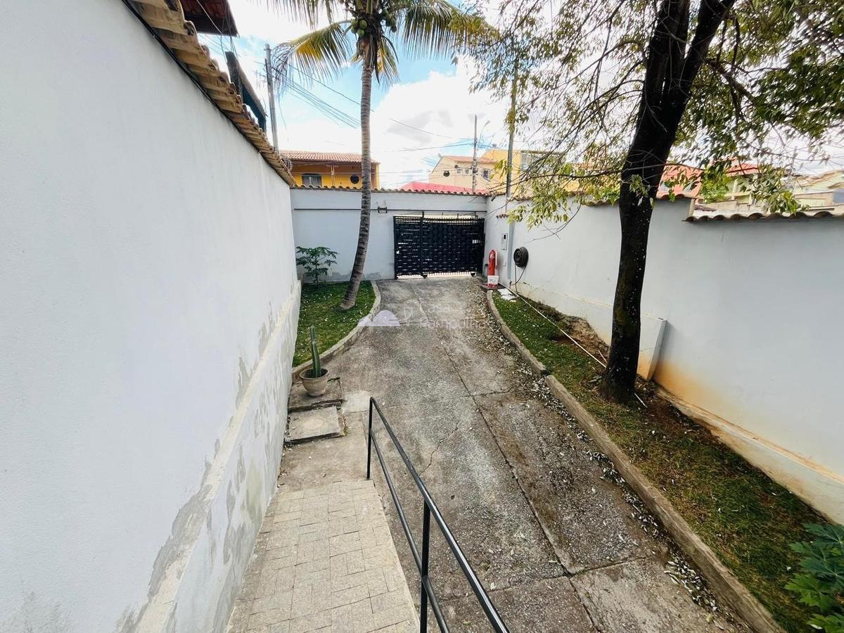 Casa, Planalto, 3 Quartos, 4 Vagas, 1 Suíte