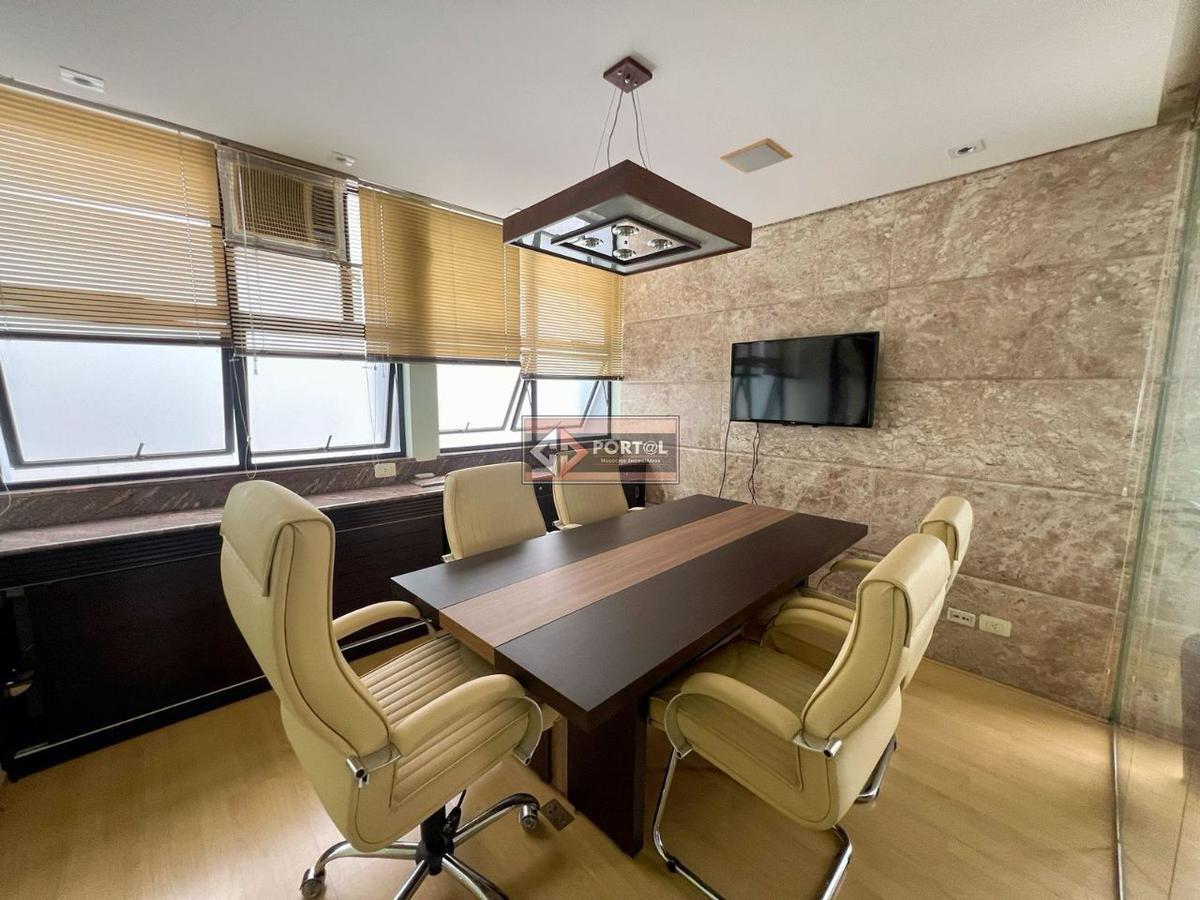 Sala, Santa Efigênia, 0 Quarto, 1 Vaga