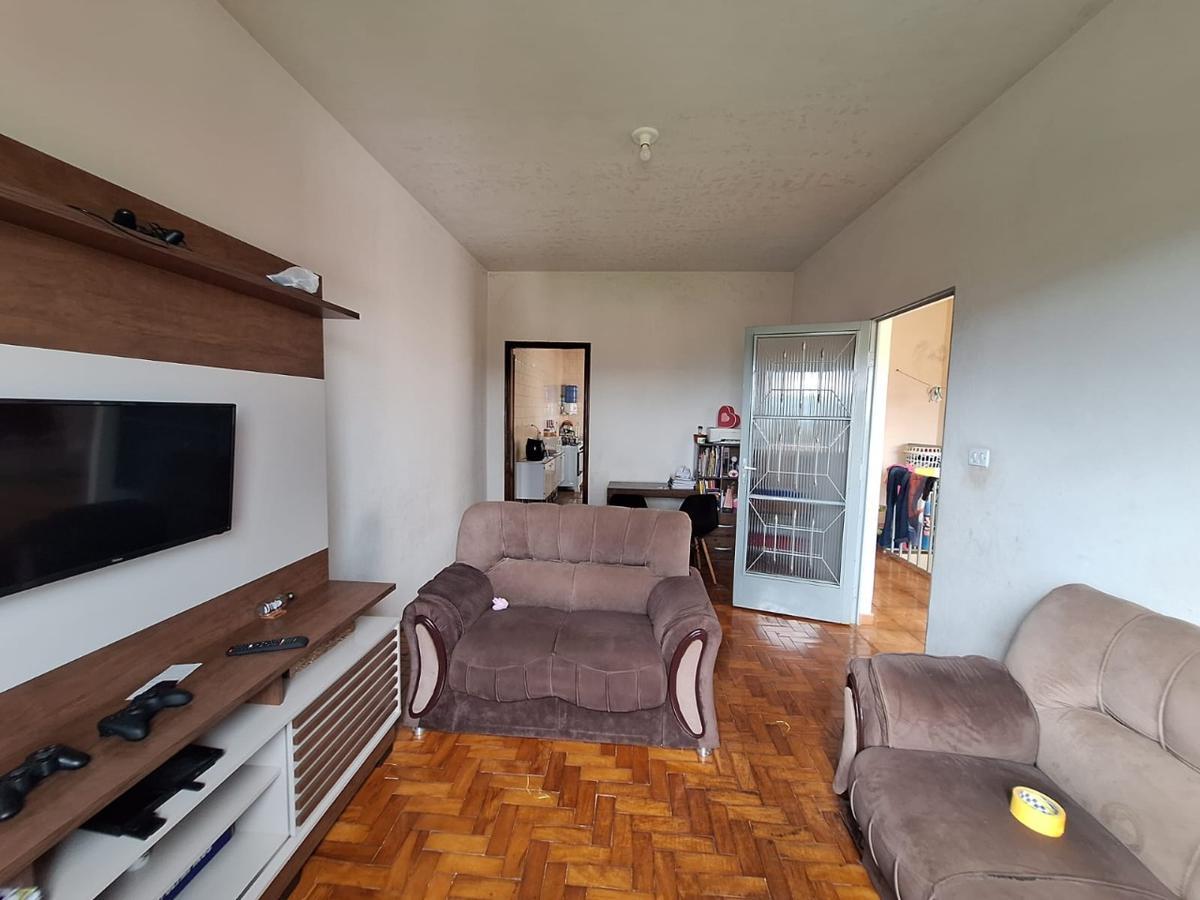 Casa, Centro, 3 Quartos, 0 Vaga