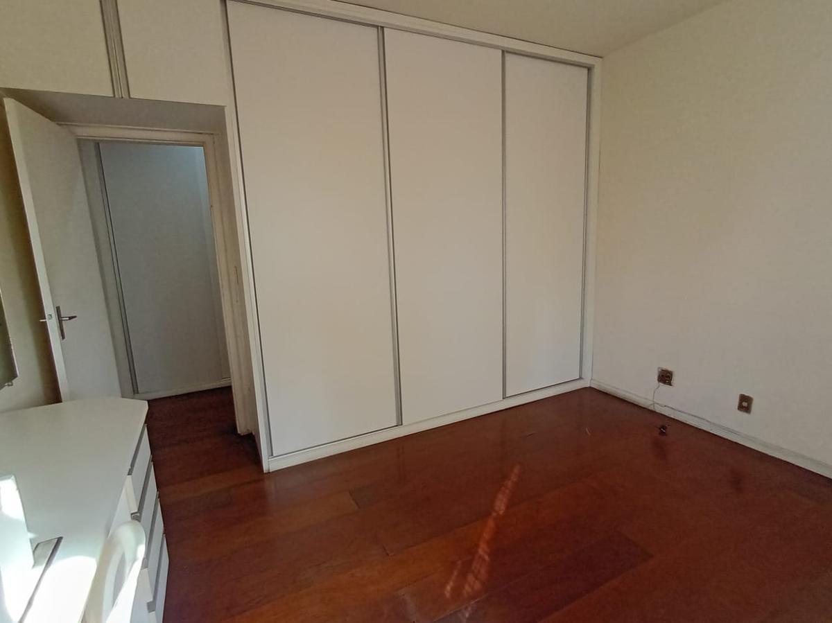 Casa, Santa Cruz, 7 Quartos, 6 Vagas, 2 Suítes