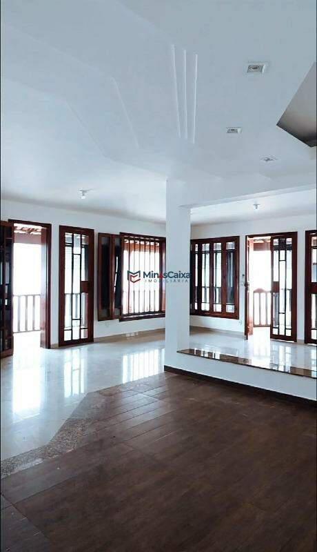 Casa, Cidade Nobre, 3 Quartos, 10 Vagas, 1 Suíte