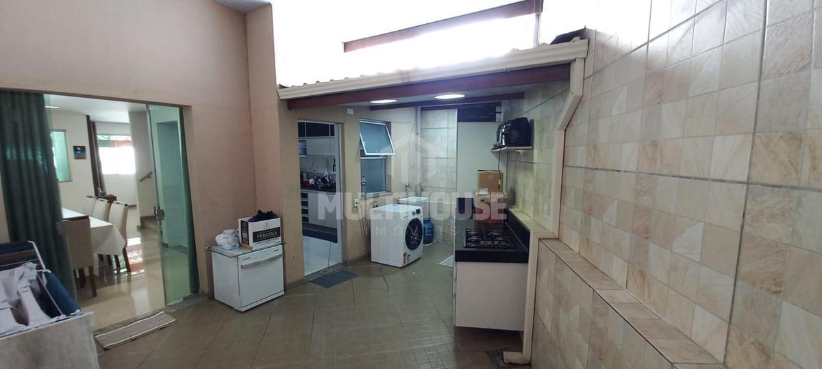 Casa, Planalto, 2 Quartos, 2 Vagas, 1 Suíte