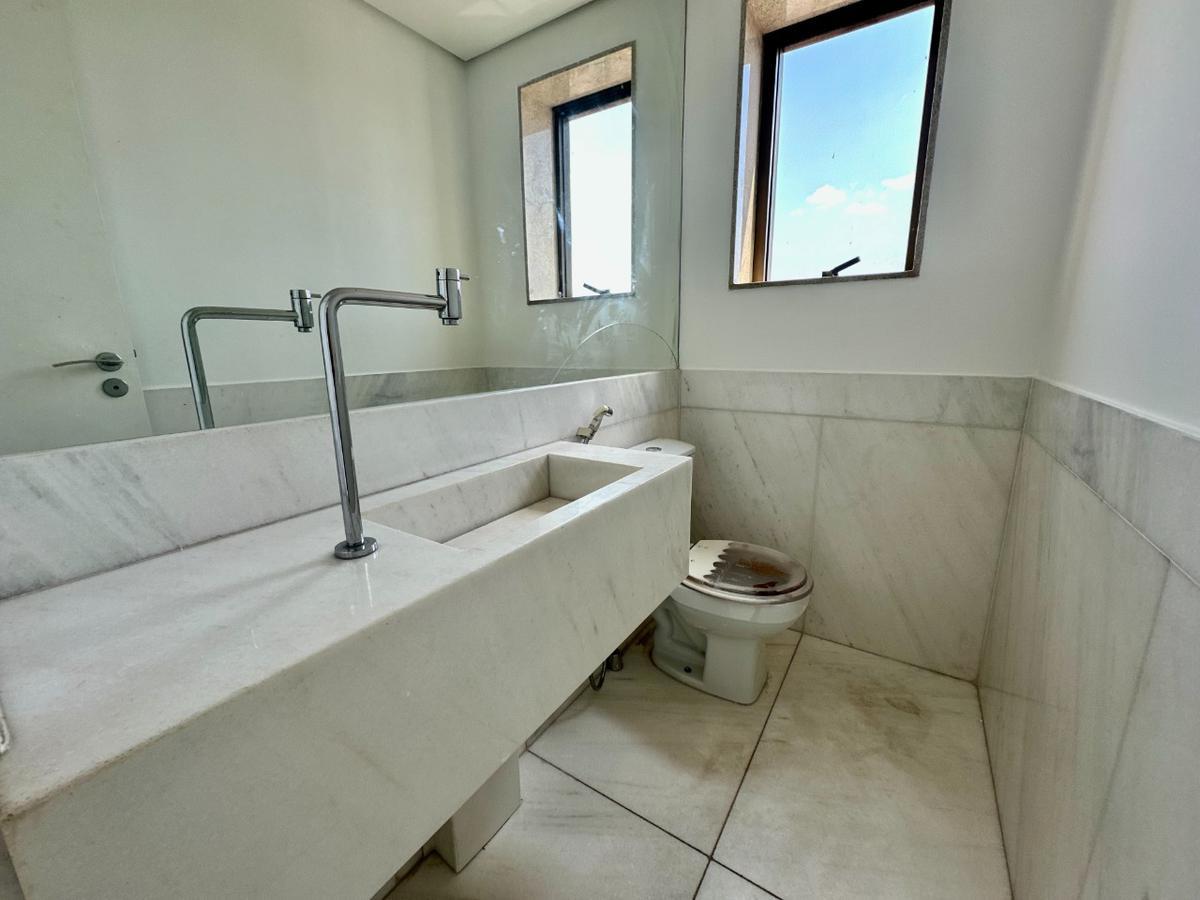 Apartamento, São José, 4 Quartos, 3 Vagas, 3 Suítes