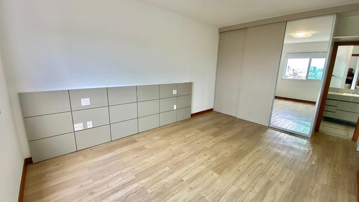 Apartamento, São José, 4 Quartos, 4 Vagas, 4 Suítes