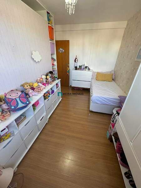 Apartamento, Sagrada Família, 3 Quartos, 1 Vaga, 1 Suíte