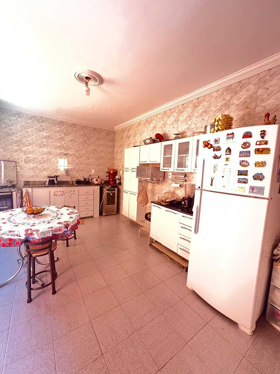 Casa, São Gabriel, 4 Quartos, 3 Vagas, 1 Suíte