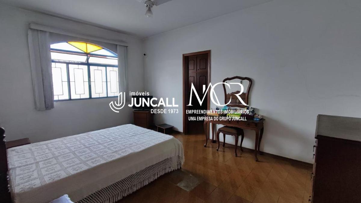 Casa, Serrano, 2 Quartos, 10 Vagas, 1 Suíte