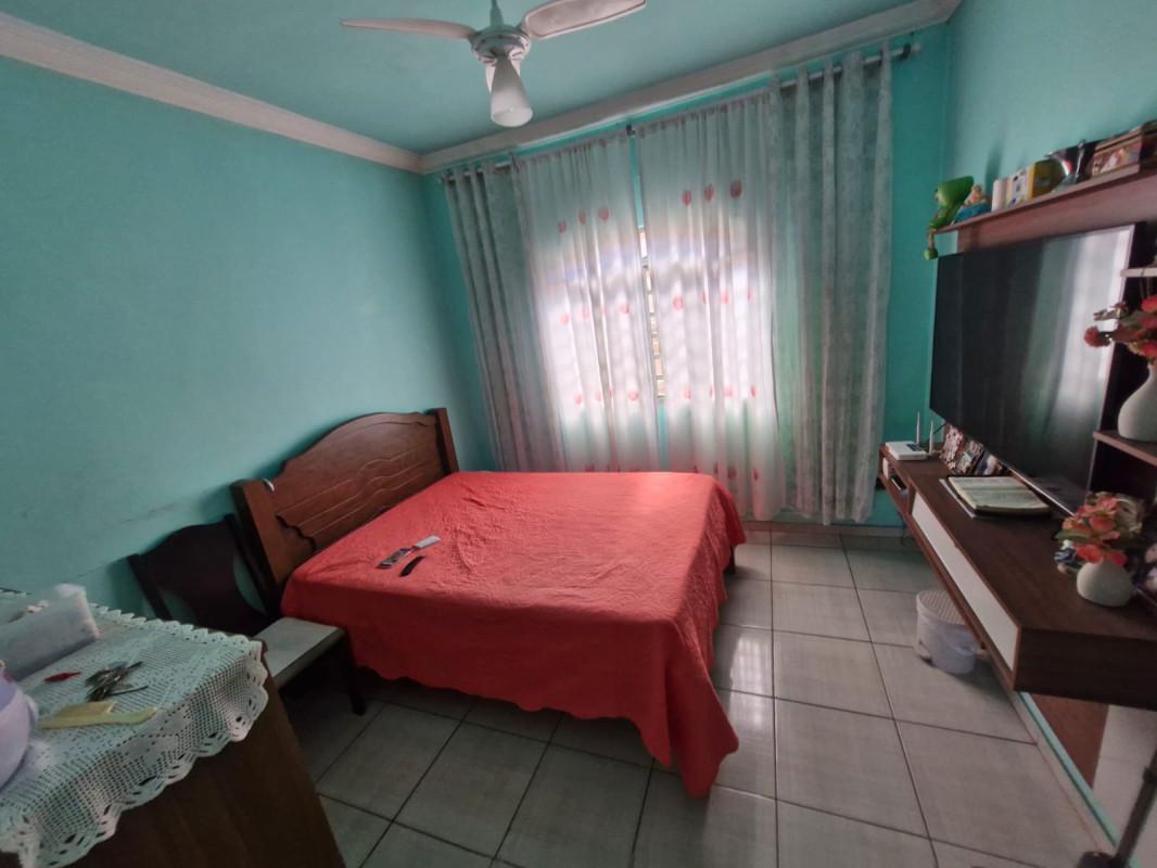 Casa, Vila Cristina, 2 Quartos, 1 Vaga, 1 Suíte