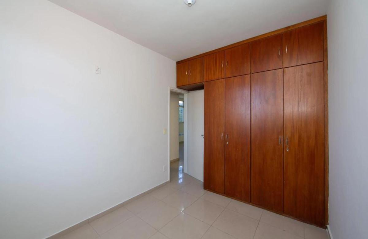 Apartamento, João Pinheiro, 3 Quartos, 1 Vaga