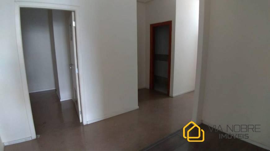 Sala, Lourdes, 6 Vagas