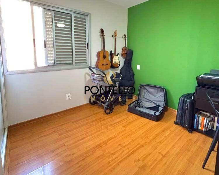 Cobertura, Funcionários, 4 Quartos, 4 Vagas, 2 Suítes